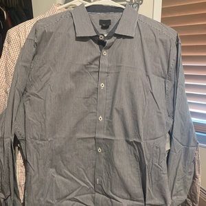 *EVERYTHING MUST GO* H&M button down size XL